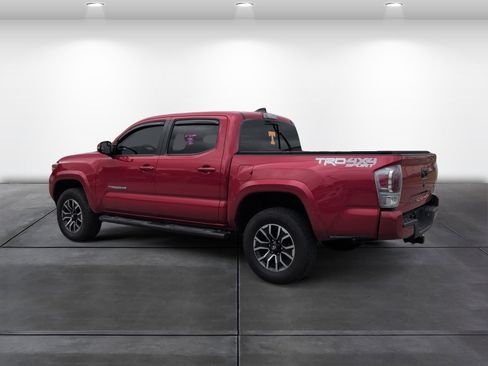 Used 2023 Toyota Tacoma TRD Sport AWD/4WD image 3