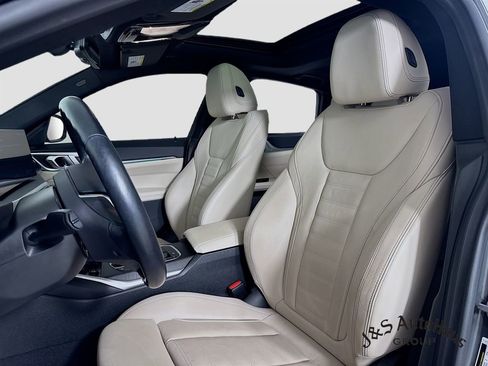 Used 2024 BMW i4 eDrive35 w/ Premium Package image 11