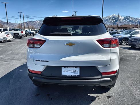 New 2026 Chevrolet TrailBlazer LS w/ LS Convenience Package FWD image 12