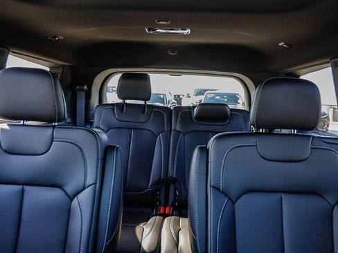 New 2026 Jeep Grand Cherokee L Limited image 27