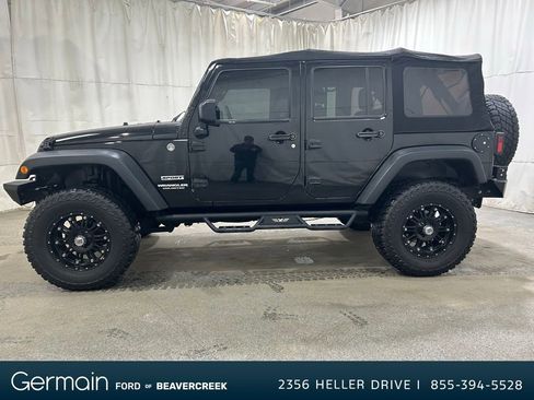Used 2015 Jeep Wrangler Unlimited Sport w/ Trailer Tow Group image 4