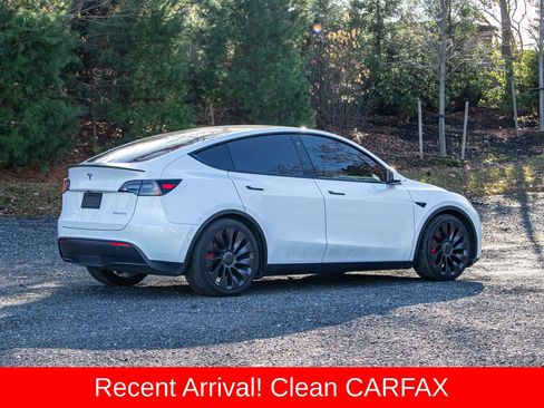 Used 2021 Tesla Model Y Performance image 9