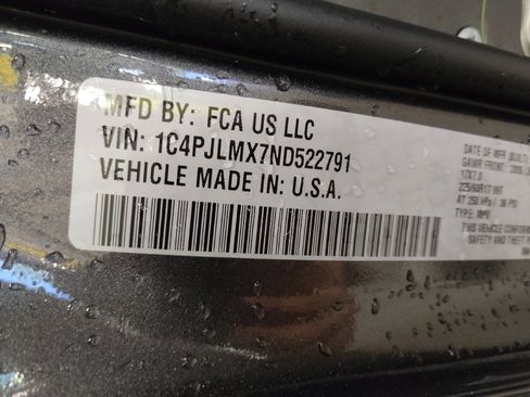 Used 2022 Jeep Cherokee Latitude Lux FWD image 33