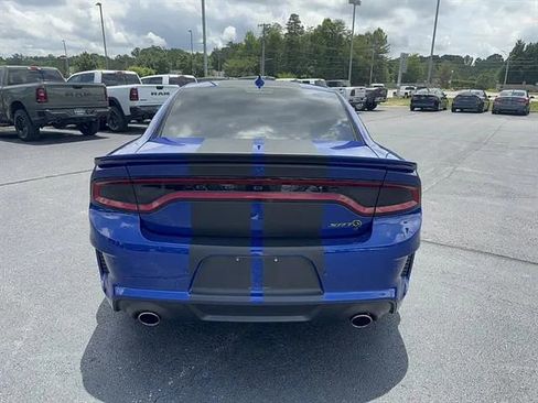 Used 2021 Dodge Charger SRT Hellcat RWD image 4