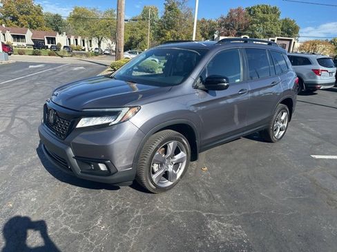 Used 2019 Honda Passport Touring image 1