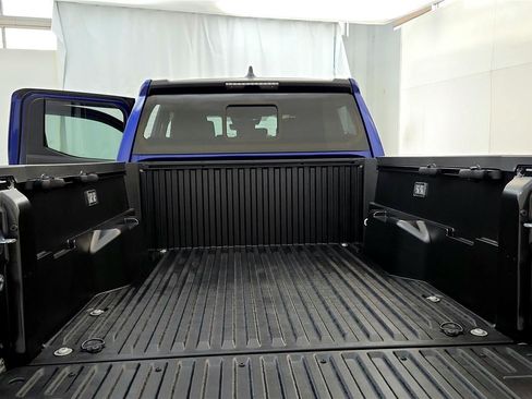 Certified 2024 Toyota Tacoma SR5 image 31