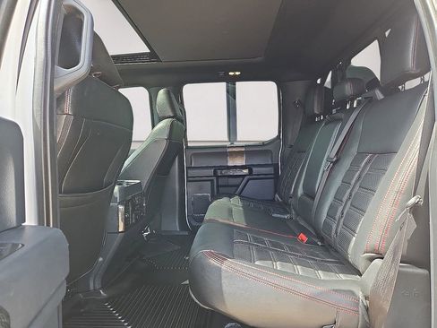 Used 2022 Ford F250 Lariat w/ Lariat Ultimate Package AWD/4WD image 14