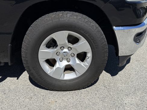 Used 2019 RAM 1500 Big Horn image 25