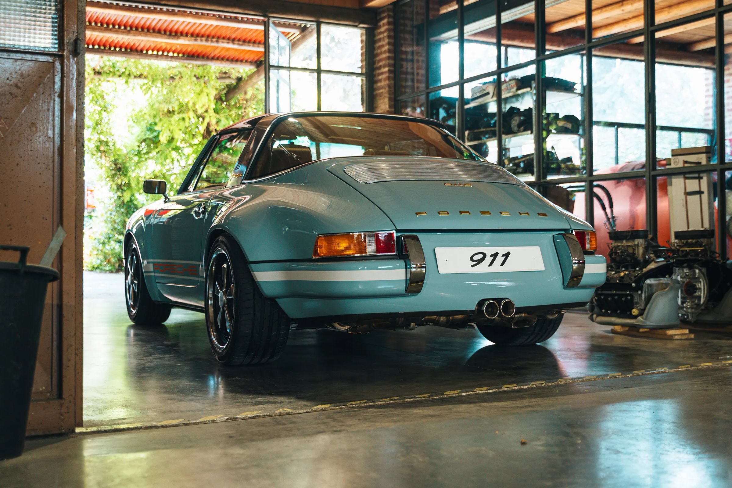 Used 1995 Porsche 911 Cabriolet image 89