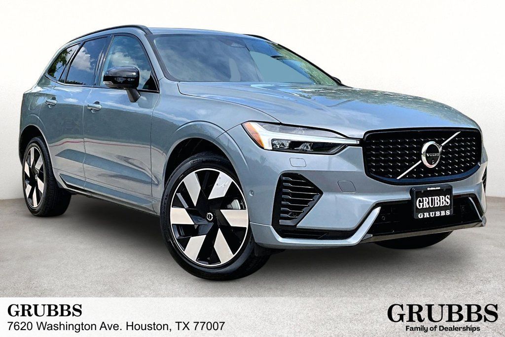 Used 2024 Volvo XC60 T8 Plus w/ Protection Package Premier AWD/4WD image 1