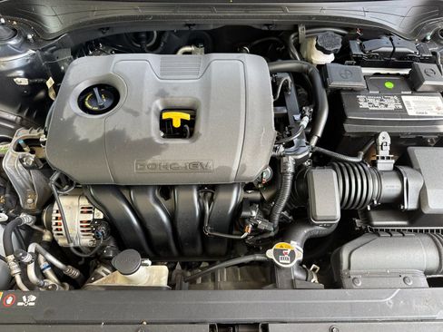 Used 2023 Kia Forte LXS FWD image 31