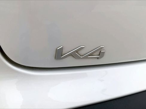 Certified 2025 Kia K4 EX FWD image 10