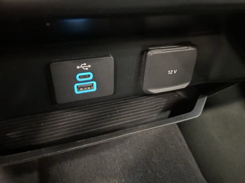 Used 2024 Ford F250 XLT image 24