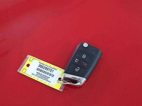 Used 2017 Volkswagen GTI Sport FWD image 10