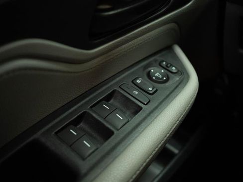 Used 2024 Honda Odyssey EX-L image 30