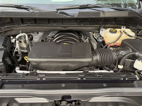 Used 2022 Chevrolet Silverado 1500 LT image 10