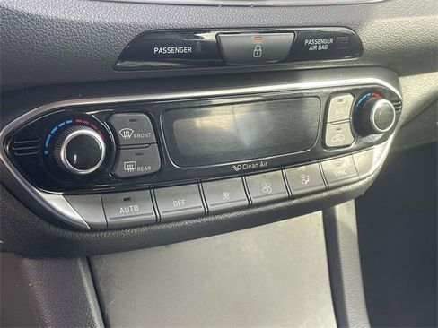 Used 2019 Hyundai Elantra GT N Line image 24