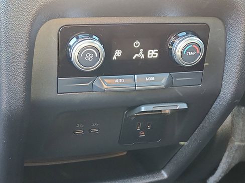 Used 2025 GMC Acadia AT4 image 12