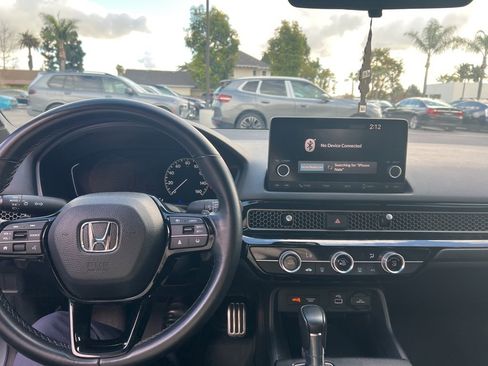 Used 2023 Honda Civic Sport image 12