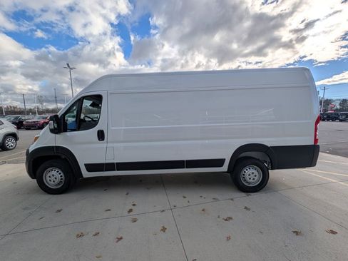 New 2026 RAM ProMaster 3500 w/ Convenience Group image 8