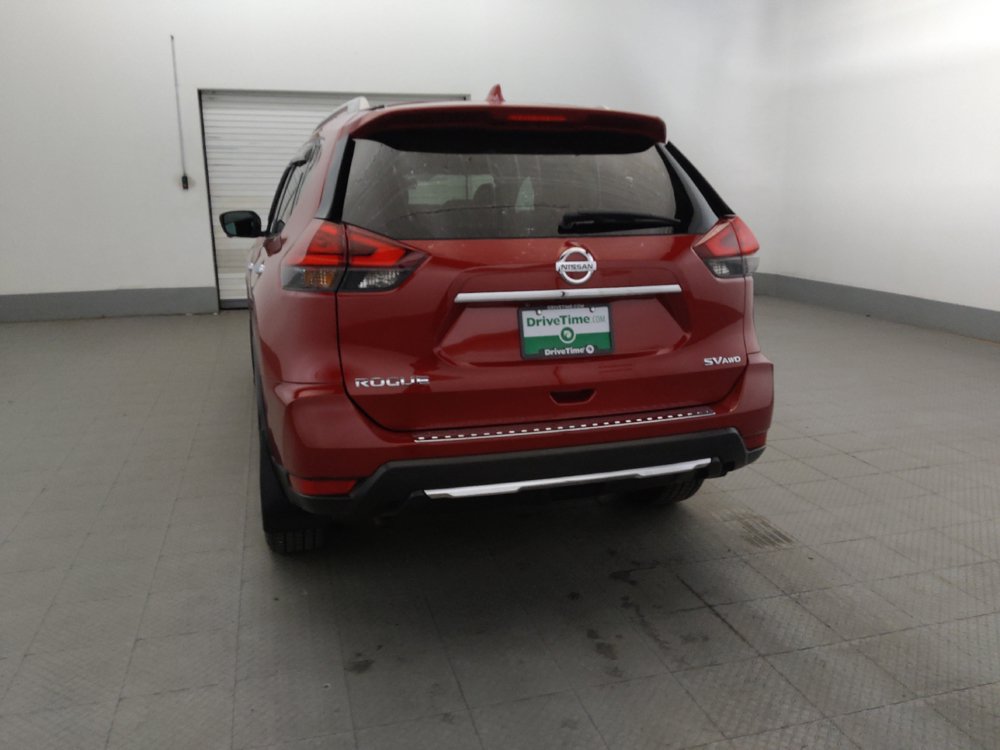 Used 2017 Nissan Rogue SV w/ Sun & Sound Touring Package AWD/4WD image 6