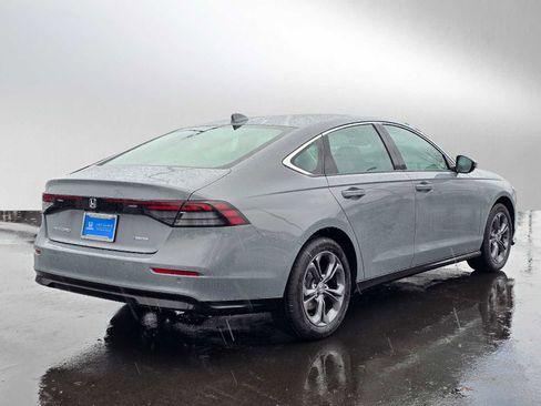 New 2025 Honda Accord EX-L image 3