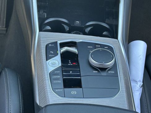 Used 2025 BMW 330i Sedan RWD image 22