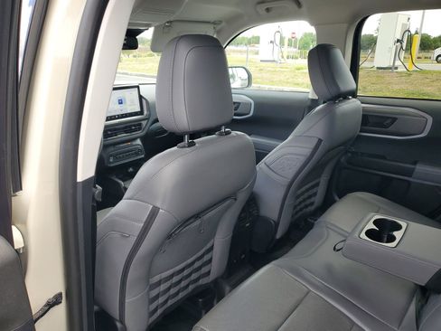 Used 2025 Ford Bronco Sport Badlands AWD/4WD image 10
