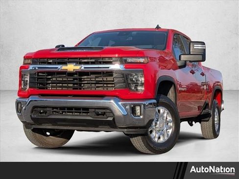 Used 2024 Chevrolet Silverado 2500 LT w/ Convenience Package image 1