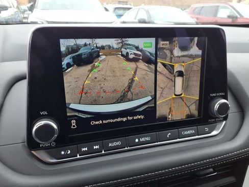 New 2026 Nissan Rogue SV image 10