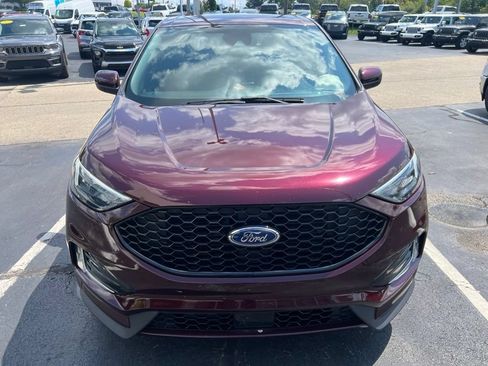 Used 2021 Ford Edge ST-Line FWD image 2