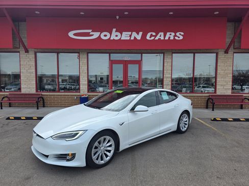 Used 2020 Tesla Model S AWD image 1