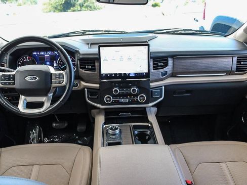 Used 2024 Ford Expedition Max Limited RWD image 13