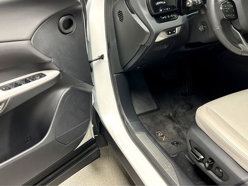 Certified 2024 Lexus RX 350 Premium w/ Accessory Package AWD/4WD image 8