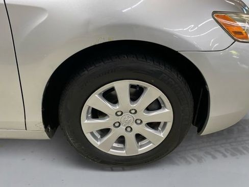 Used 2007 Toyota Camry XLE FWD image 16