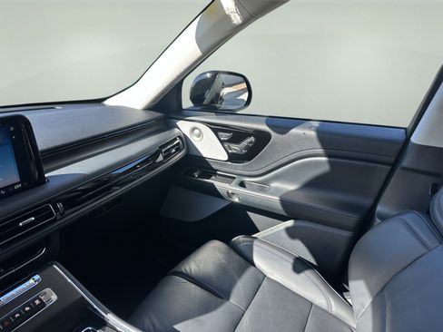 New 2026 Lincoln Aviator Reserve image 18