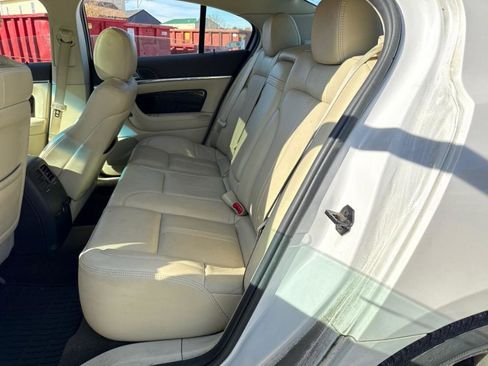 Used 2014 Lincoln MKS AWD w/ Equipment Group 201A image 10