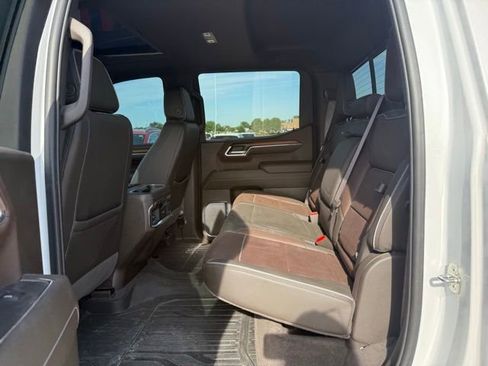 Used 2024 GMC Sierra 1500 Denali w/ Denali Reserve Package AWD/4WD image 19