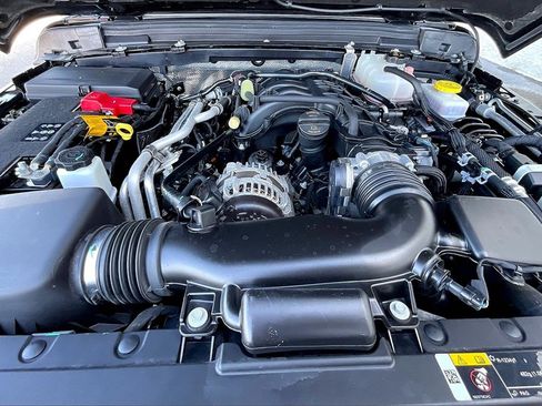 Used 2024 Jeep Wrangler Unlimited Rubicon image 10