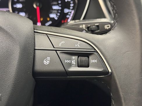 Used 2023 Audi Q5 2.0T Premium w/ Convenience Package image 24