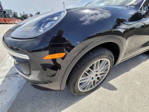 Used 2016 Porsche Cayenne S w/ Premium Plus Package AWD/4WD image 30