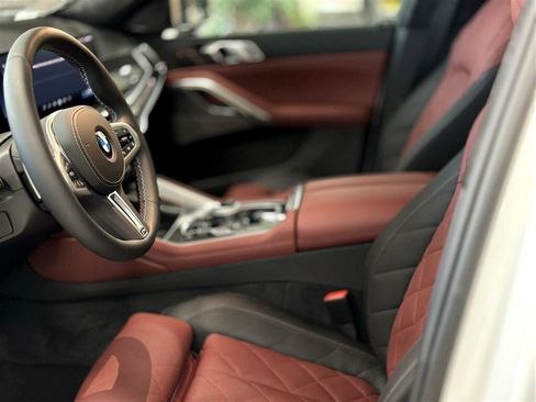 Used 2024 BMW X6 M60i w/ Dynamic Handling Package image 30