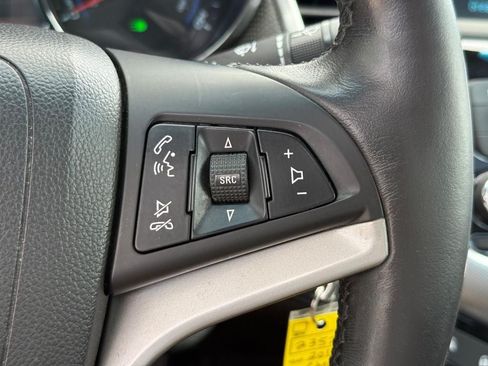 Used 2011 Chevrolet Cruze LTZ FWD image 16