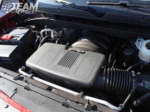 Certified 2024 Chevrolet Tahoe Z71 w/ Luxury Package image 30