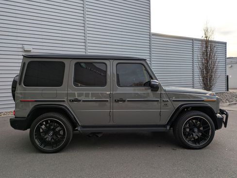 Used 2025 Mercedes-Benz G 63 AMG 4MATIC image 2