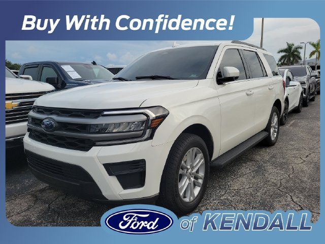 Used 2024 Ford Expedition XLT RWD image 1