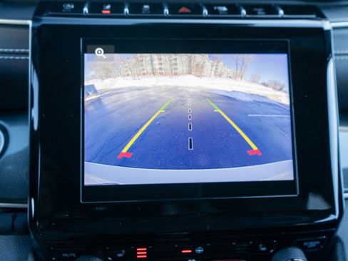 Used 2023 Jeep Grand Cherokee L Altitude image 19