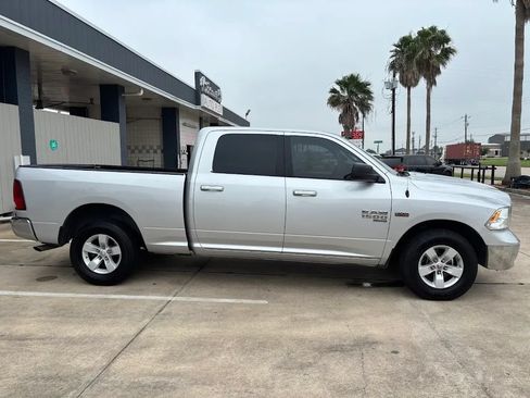 Used 2019 RAM 1500 Classic SLT RWD image 8