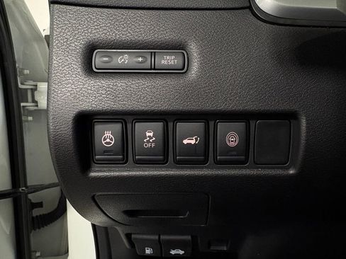 Used 2024 Nissan Murano SL image 23