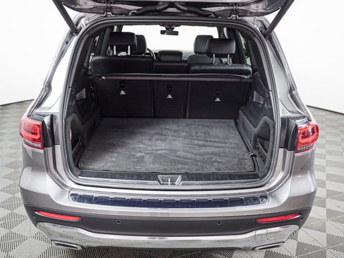 Certified 2023 Mercedes-Benz GLB 250 4MATIC w/ Premium Package image 8